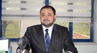 Bolvadin`de Toprakta Oluşan Dev Yarıkların Nedeni Belli Oldu