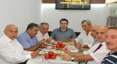 Domatesli Dondurma Yaptılar