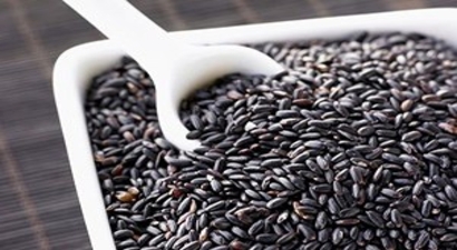 `Pirinci Siyaha Boyuyor` Şikayeti Yıldırmadı