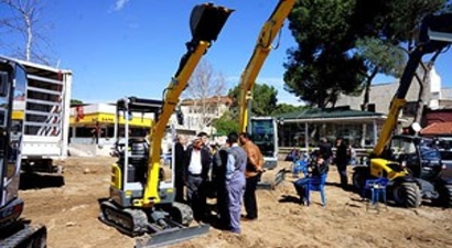 Sarıgöl`de Mini Tarım Fuarı İlgi Gördü