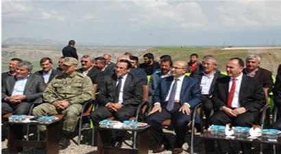 Kahta`lı Arıcılara Kovan Desteği