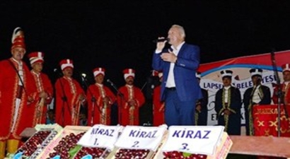 Lapseki`de Kiraz Yarışması