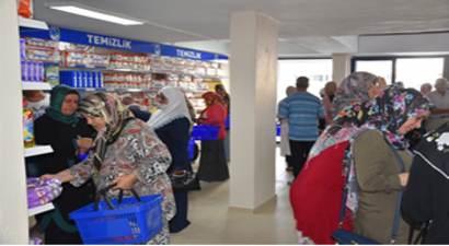 Gıda Bankası`nda Alışverişler Başladı