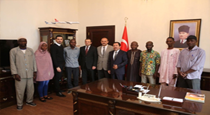 Nijerli Arıcılara Arıcılık Eğitimi