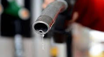 Dikkat! Bu Geceden İtibaren Motorin ve Benzine...