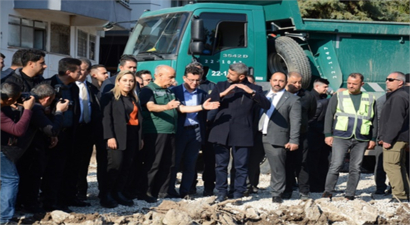 Bakan Kirişci Antalya`da Dere Islah Çalışmalarının Bir An Önce Bitirilmesini İstedi:
