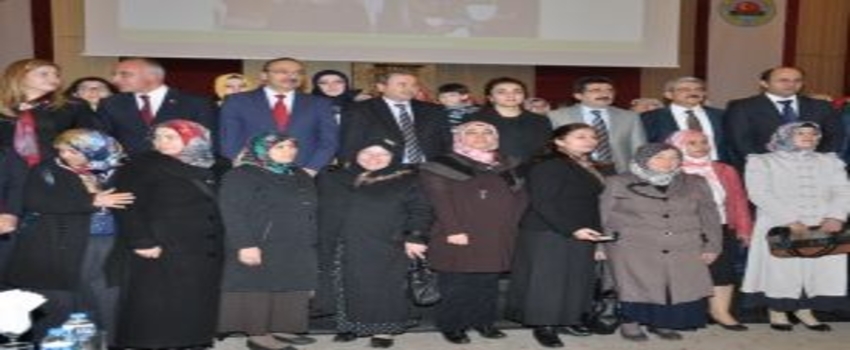 Çiftçi Kadınlar Sertifikalarını Aldı