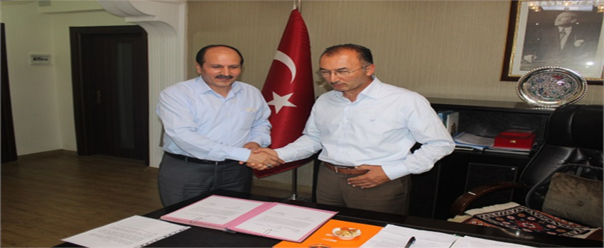 Ardahan`da Modern Hayvan Pazarının Devir Teslimi Yapıldı