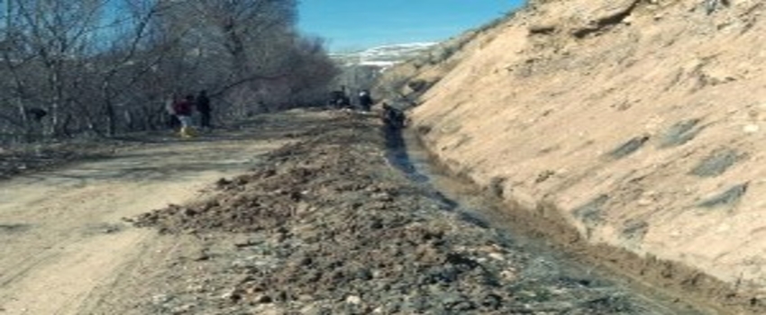 Adilcevaz`da Sulama Kanalı Çalışmaları Erken Başladı