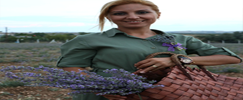 Bamya Değil Hayalini Yetiştiriyor