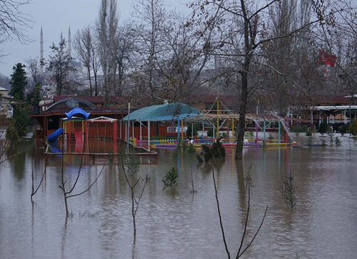 Meriç Nehri taştı