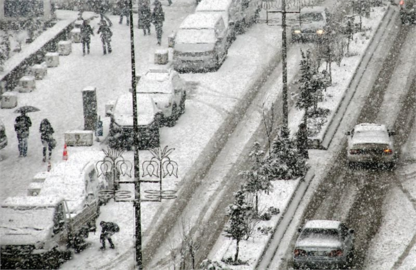 Doğu Anadolu ya kar yağdı